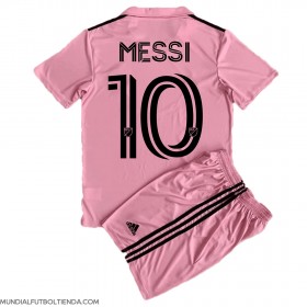 Camiseta Inter Miami Lionel Messi #10 Primera Equipación Replica 2023-24 para niños mangas cortas (+ Pantalones cortos)